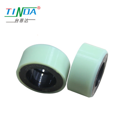 Rubber guide roller